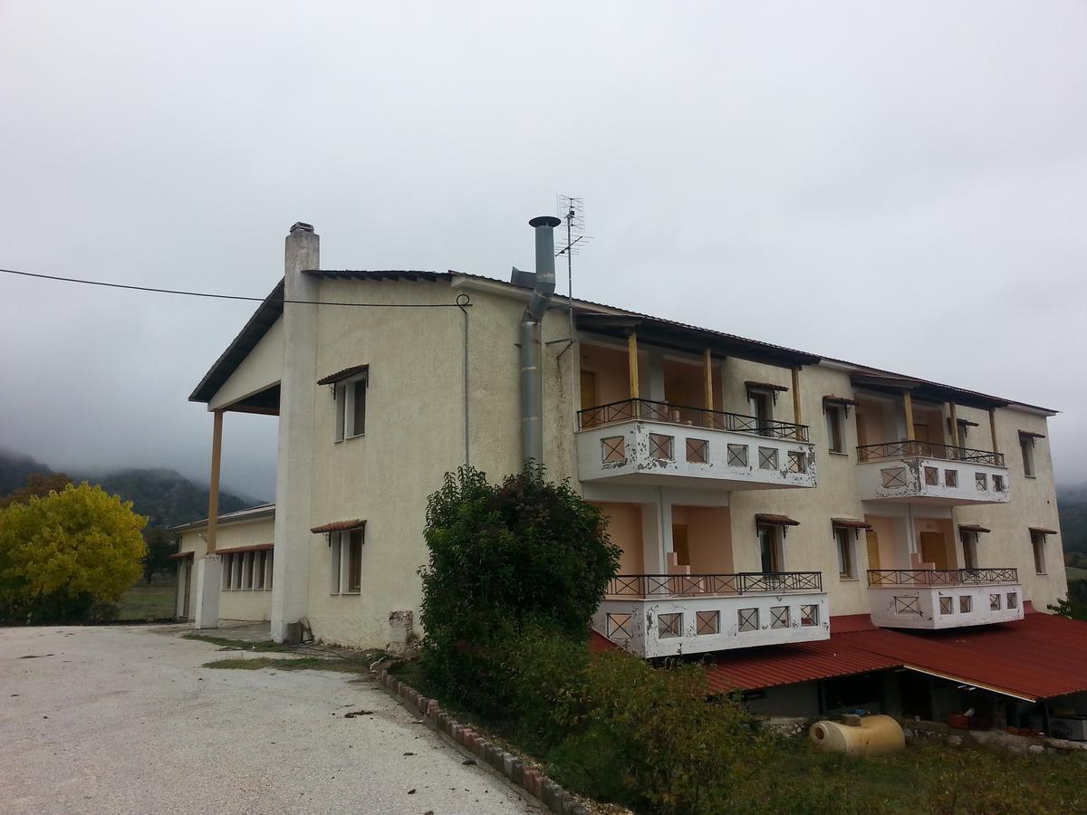 Hotel Panorama Kakopleyri Kalabakas Kakoplevri Esterno foto