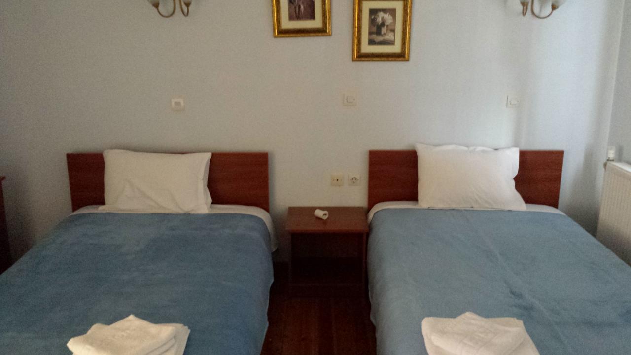 Hotel Panorama Kakopleyri Kalabakas Kakoplevri Esterno foto
