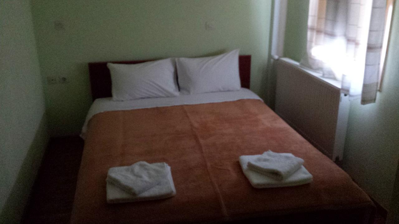 Hotel Panorama Kakopleyri Kalabakas Kakoplevri Esterno foto